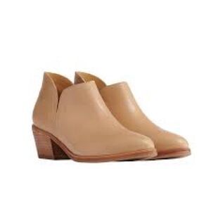 Nisolo Mia Almond Tan Women's Ankle Boots